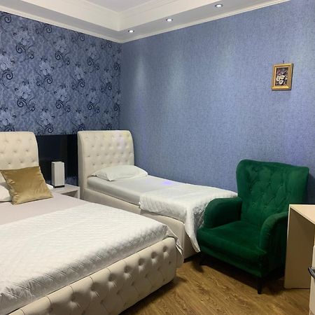 Aisi Kutaisi Hotel Ngoại thất bức ảnh