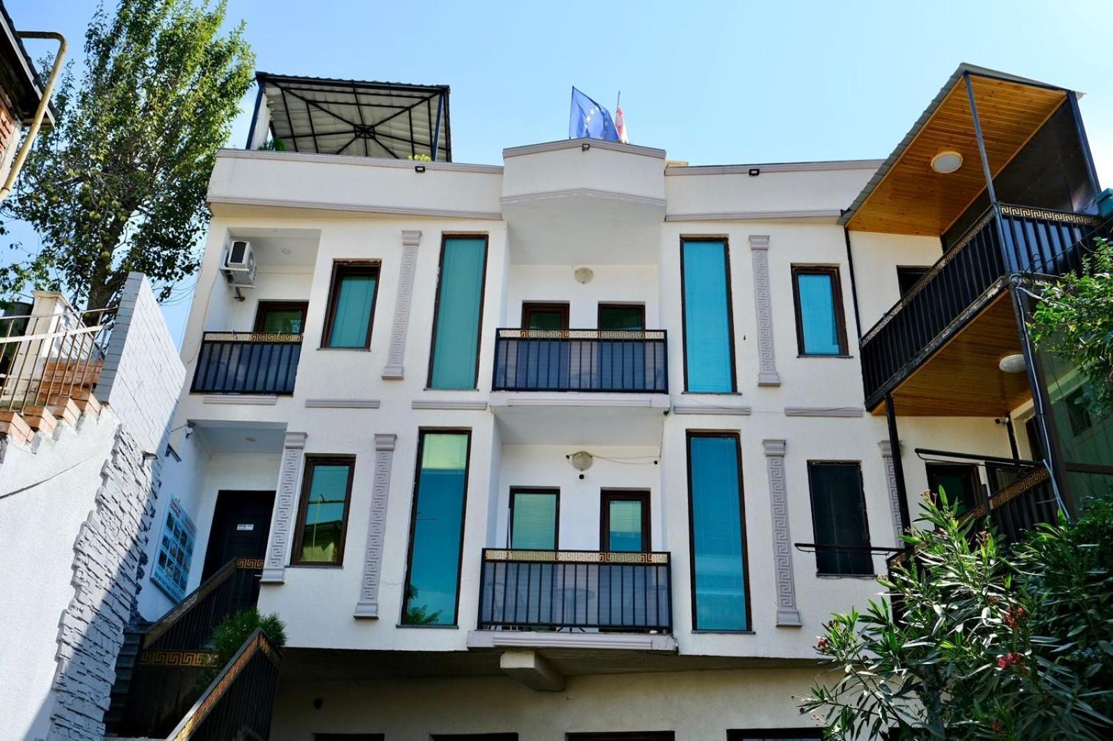 Aisi Kutaisi Hotel Ngoại thất bức ảnh