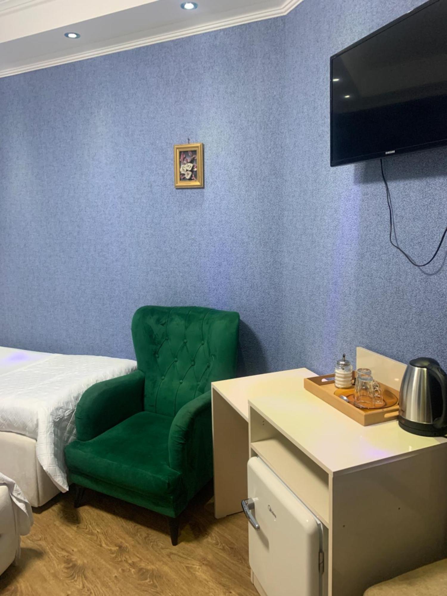 Aisi Kutaisi Hotel Ngoại thất bức ảnh