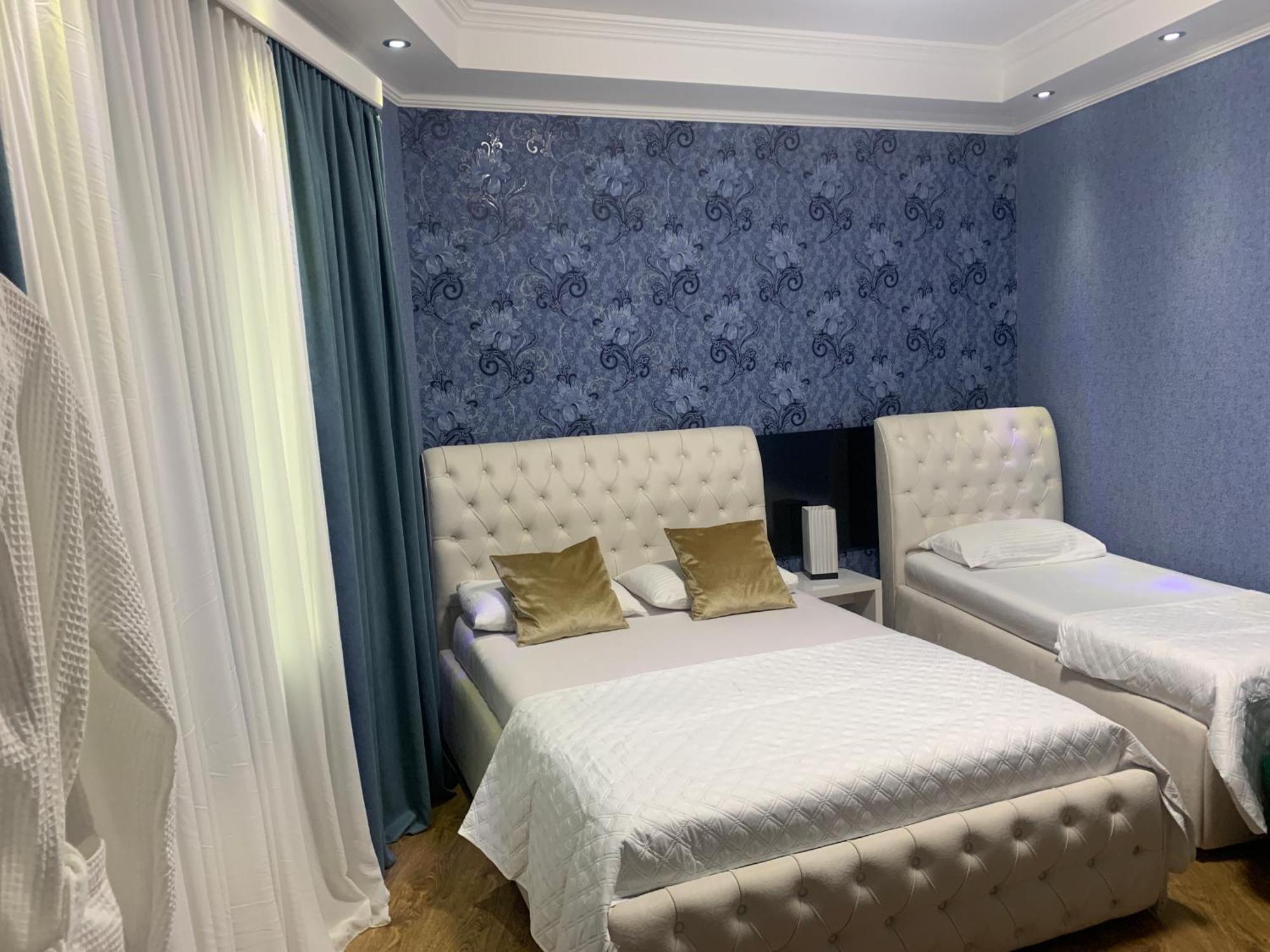 Aisi Kutaisi Hotel Ngoại thất bức ảnh